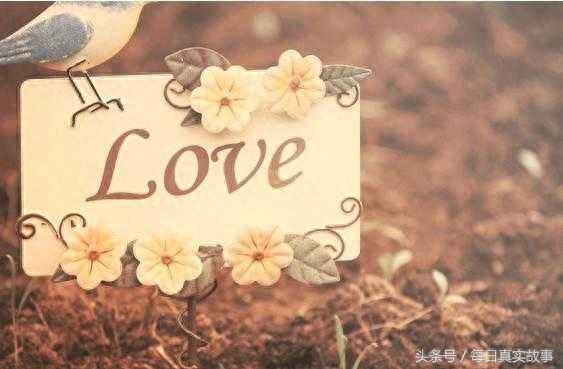 經典的幾句古代情詩，收藏好，日后用得著。