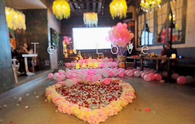 男生求婚時該說什么話？男士求婚告白的話語大全，男孩簡單感人的求婚詞