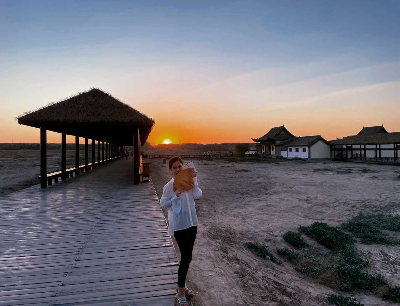 阿拉善左旗旅游攻略必玩的景點_阿拉善左旗介紹視頻_阿拉善左旗景點圖片